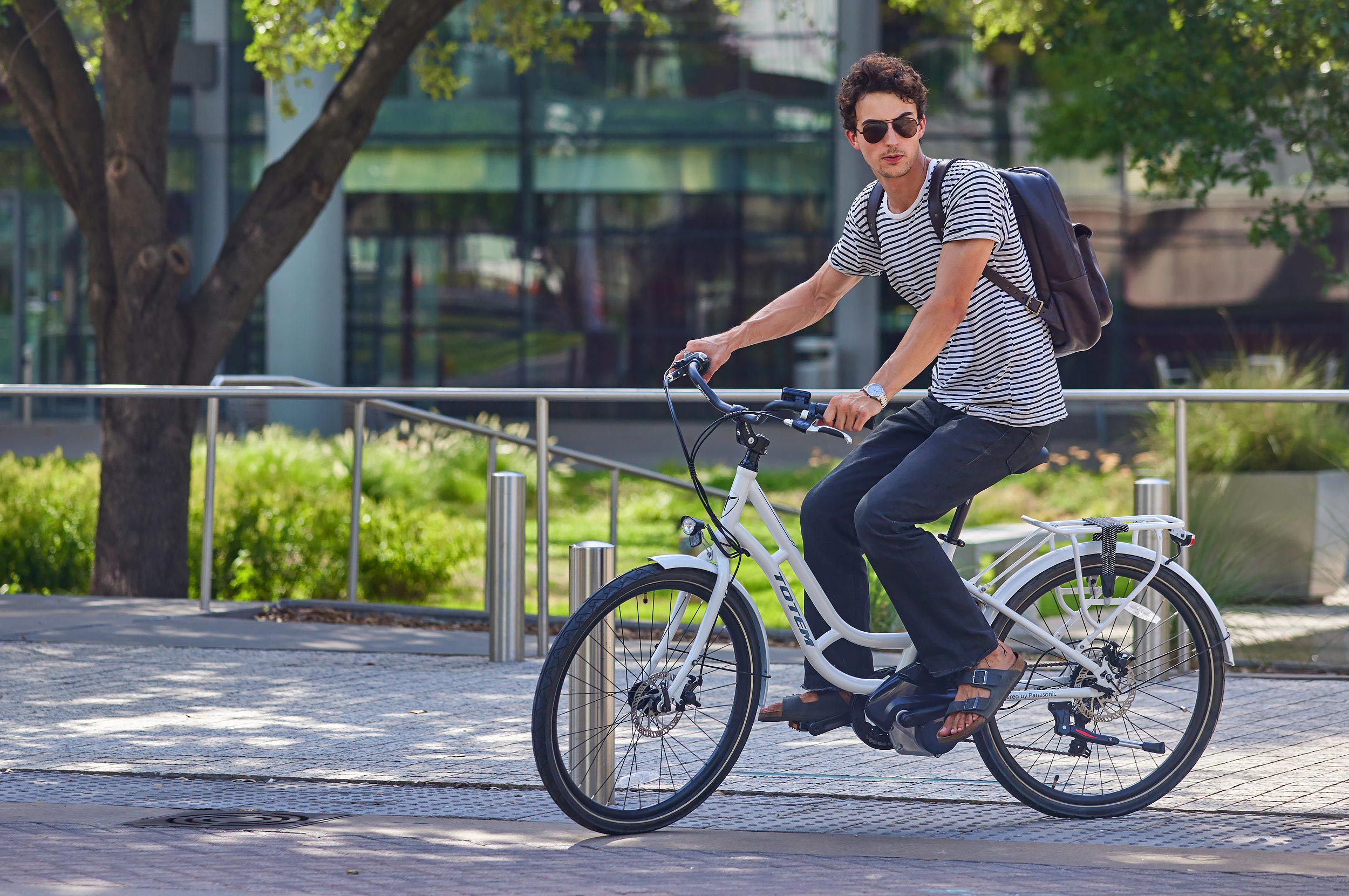 Totem Zen Rider Electric City Bike